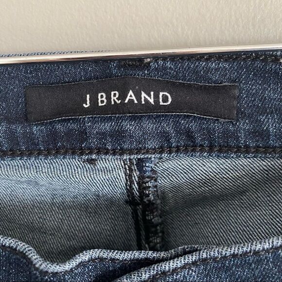 J Brand Atlantique Dark Wash Distressed Raw Hem Mid Rise Skinny Jeans Size 26 - Picture 3 of 9
